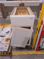 24" x 15" x 34.5" base cabinet with drawer