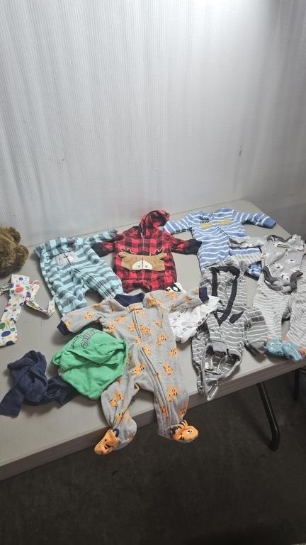 New born baby clothes