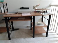 Work Desk w/Pull-Out Keyboard Slide