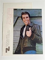 Autographed Henry Winkler Postcard Photo w/ Note