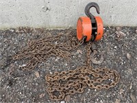 Orange chain fall