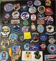 W - LOT OF COLLECTIBLE PATCHES (L87)