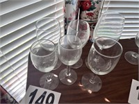 6 Wine Glasses(Kitchen)