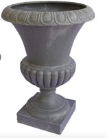 Planter urn Outdoor Indoor 21-inch H 10 lbs, Made