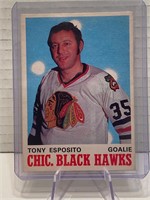 Tony Esposito 1970/71 2nd Year Card