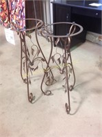 Set of metal table stands, coffee table, rose,