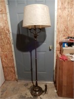62" FLOOR LAMP