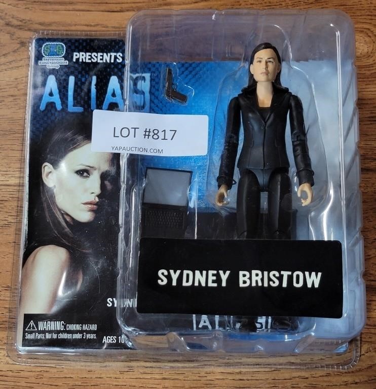 ALIAS   SYDNEY BRISTOW VINYL FIGURE