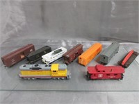 HO Scale Train Cars