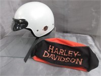 Vintage Harley Davidson Helmet w/Logo Bag