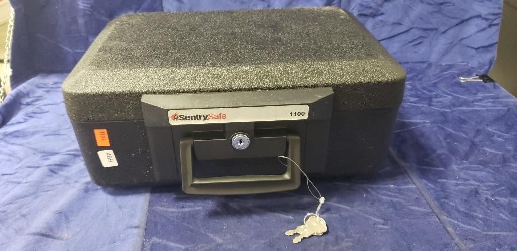 (1) Sentry Safe 1100 Security Fire Box w/ (2)