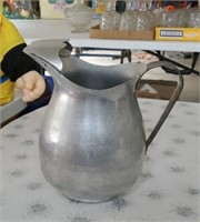 Pure aluminum water pitcher