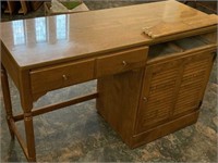 Vintage wooden desk, one drawer needs repaired