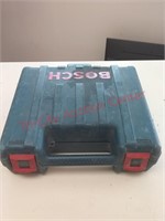 >Bosch Jigsaw in case with spare blades working