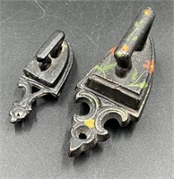 2 Antique Cast Iron Sad Irons w Trivets