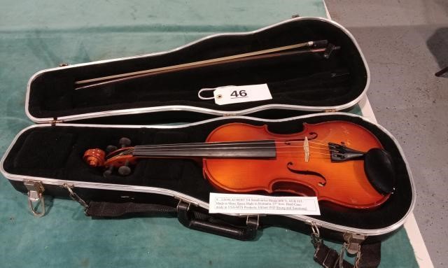 3/4 Violin w/Bow in Hard Case
