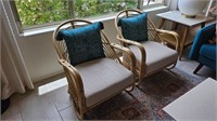 2PC ARM CHAIRS