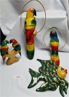 4 Decorative Pieces-3 Parrots, 1 Fish