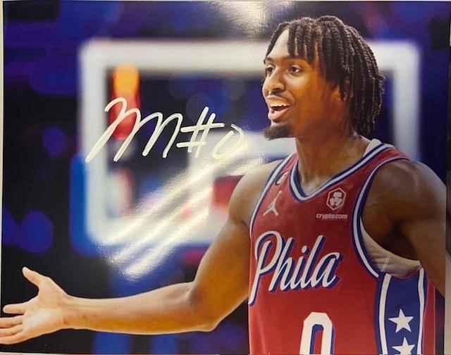 76ers Tyrese Maxey Signed 8x10 with COA