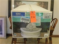 Lot 210  Half Reflection Water Falls Fountaine