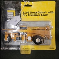 8103 Terra Gator with Dry Fertilizer Load ERTL