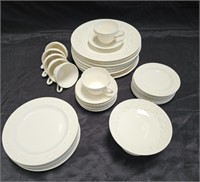 Vintage porcelain dinnerware set by Wedgwood of