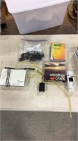 Miscellaneous lot with Comtrend router and