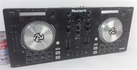 Mixeur audio pour DJ, Numark MT Pro3