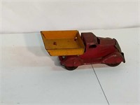 Marx toy dump truck 5 1/2 in length