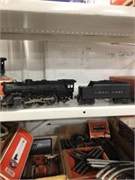 LIONEL 075 LOCOMOTIVE AND COAL CAR