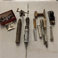 Table Lot- Assorted Tools