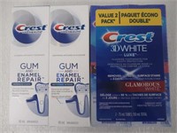 Lot of (4) Crest Toothpaste: (2) Crest Gum &