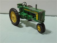 John Deere 620