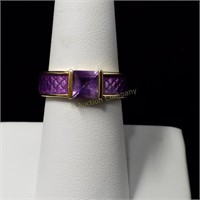 925 Sterling Silver Ring w/ Purple Stones Size 7