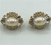 Faux Pearl Emerald Baguette Formal Clip Earrings