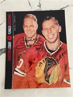 Bobby Dennis Hull Hand Autographed 8" x 10" Photo
