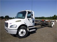 2011 Freightliner M2 106 25' S/A Cab & Chassis