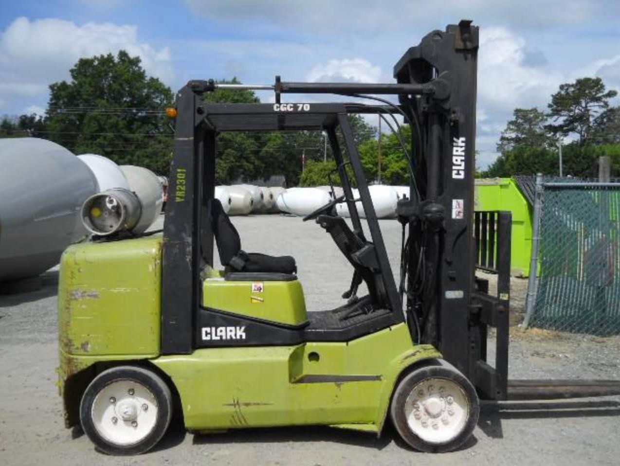 Clark GC70 15,500lb Forklift