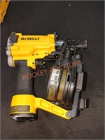 DeWalt 15° coil roofing nailer