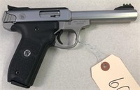 SS- Smith & Wesson SW22 Victory Handgun