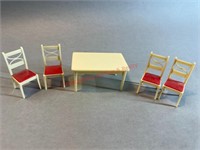 Renwall Table & Chairs