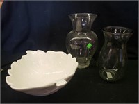 Vases and white leaf bowl