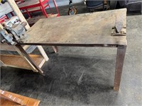 HD Metal Welding table with vise & anvil