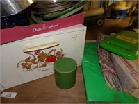 VINTAGE BREADBOX & OTHER ITEMS