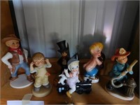 Children figurines: Lefton Little Fireman -