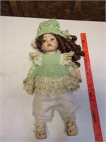 French Doll (SFBJ  2552 Paris 11)