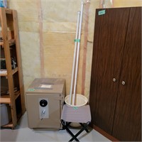 B277 Folding stool Curtain rod Plunger