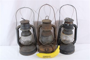 3 Dietz "Little Wizard" Oil Lamps