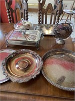 Seven assorted pieces of silver plate
