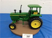 Ertl JD 4230 Tractor, WF, no box, 1/16 scale